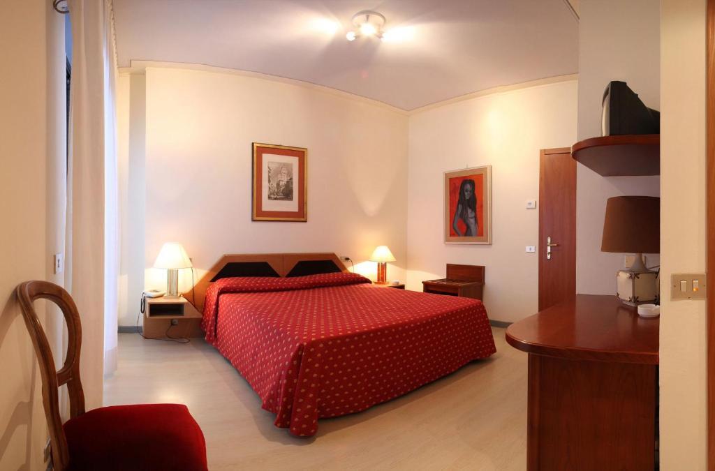 Albergo Miralago فيربانيا الغرفة الصورة