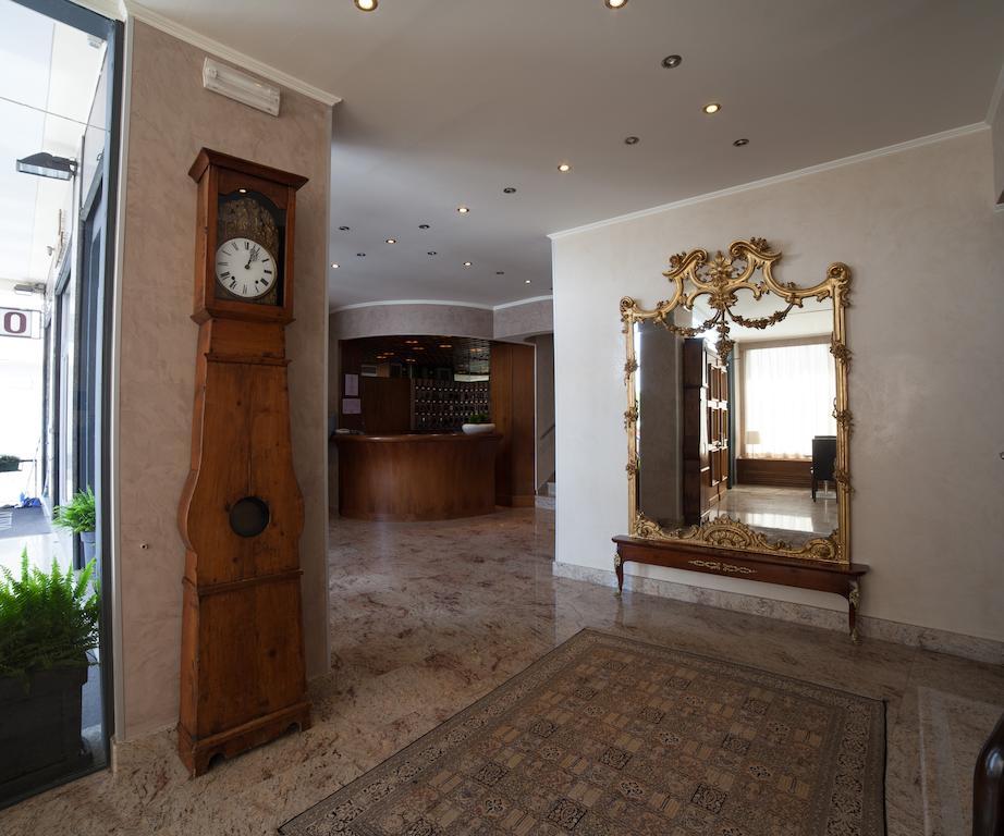Albergo Miralago فيربانيا المظهر الخارجي الصورة